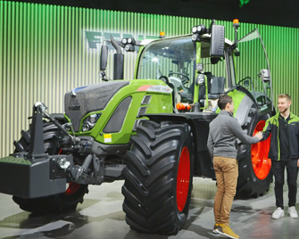 Photo of the fully refurbed Fendt 720 Vario